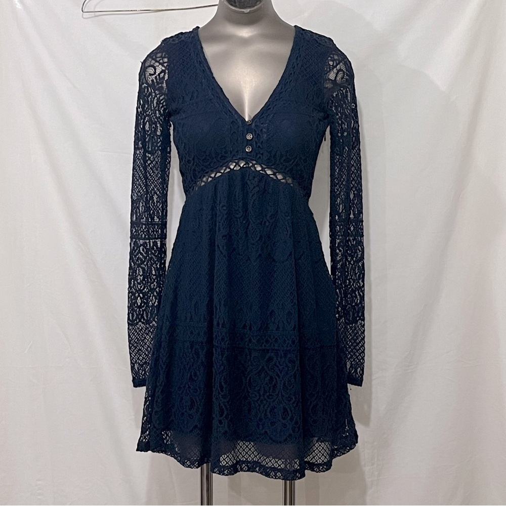 Hollister Long Sleeve Navy Blue Lace Dress Size 3